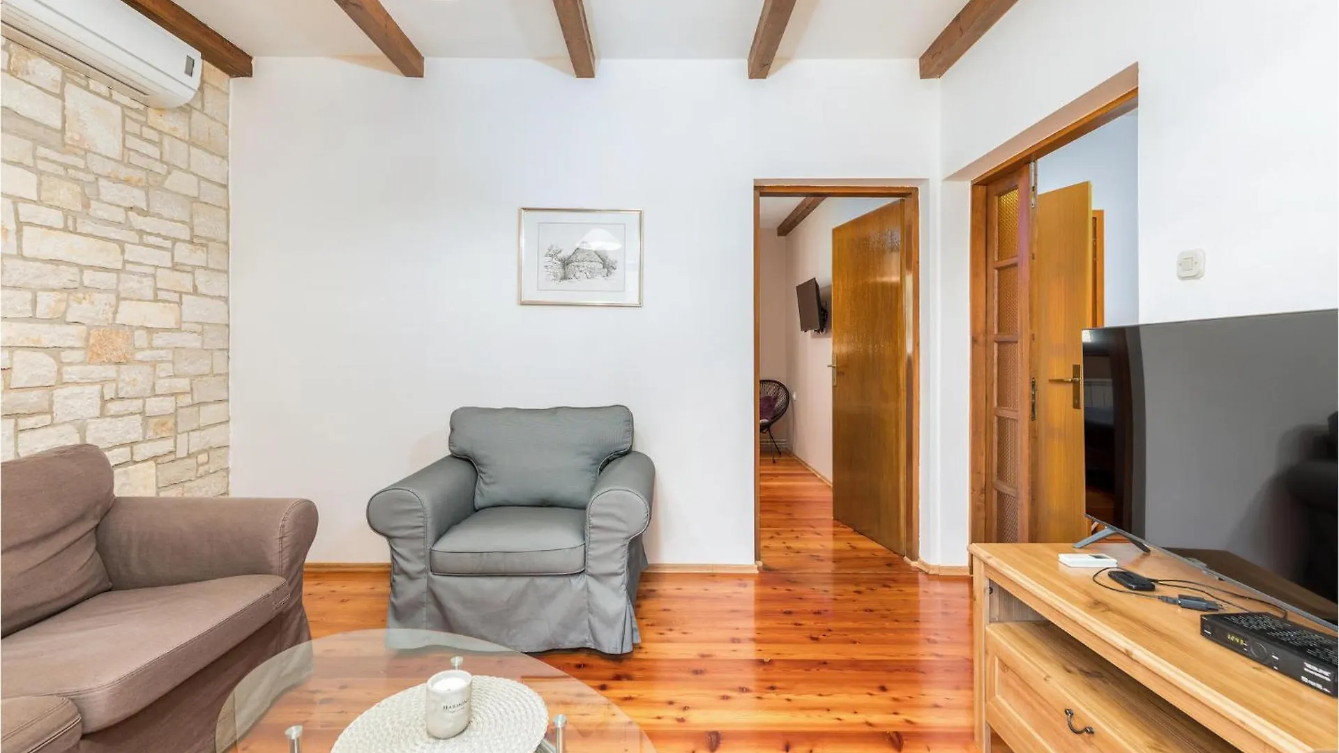 Awesome Home In Svetvincenat With Kitchen 0*,